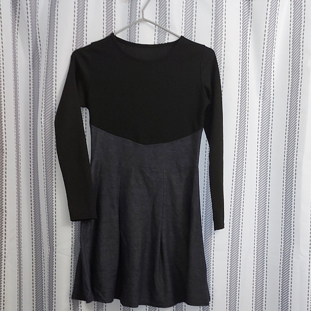 Black and Gray Long Sleeve Dress